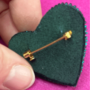 La Broche Amoureuse Verte