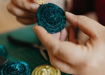 Les voluptueuses Vertes avec bijoux